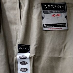 NWT Men's khaki stain free pants